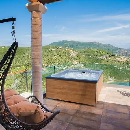 Lefkas Luxury Willa *